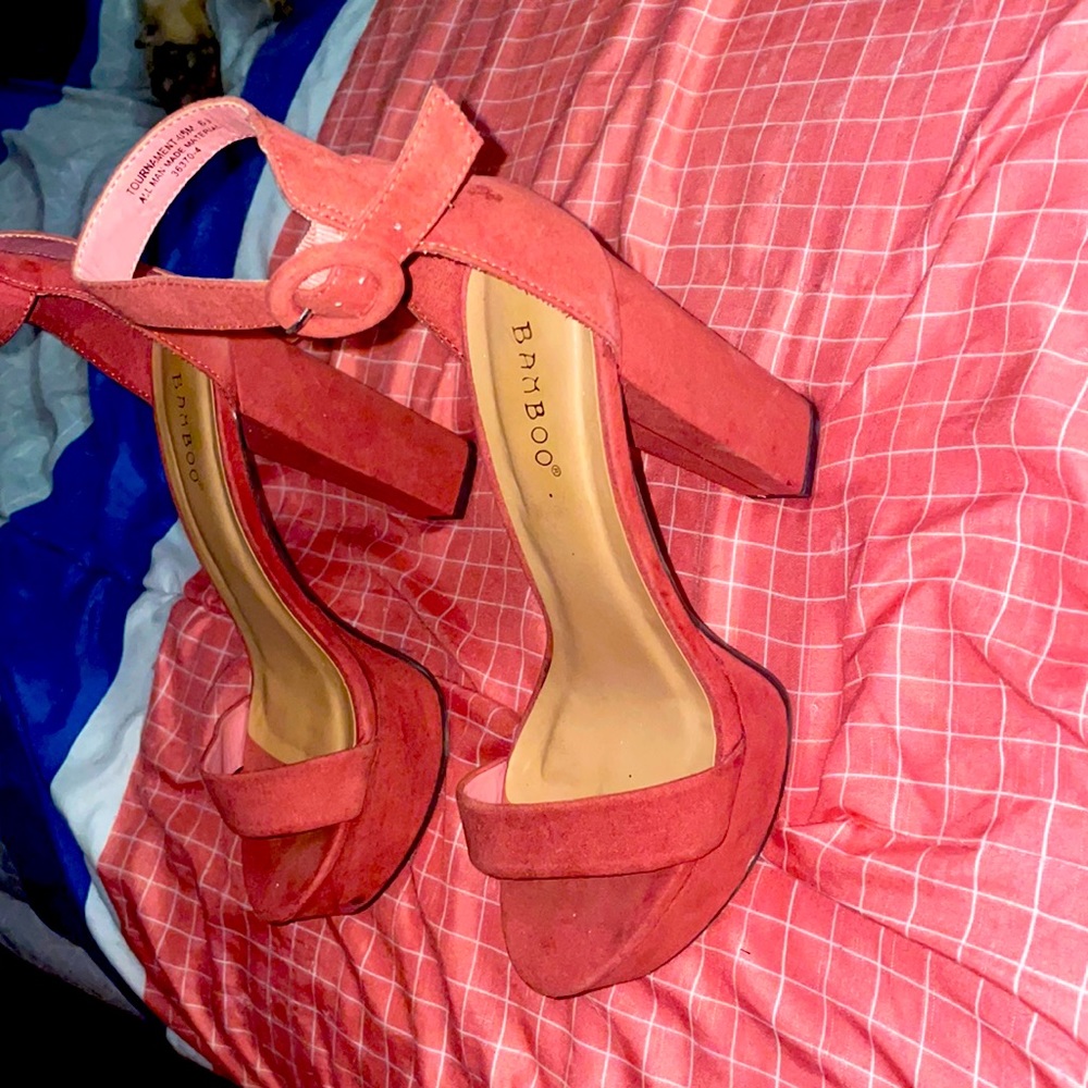 Bamboo velvet high heels